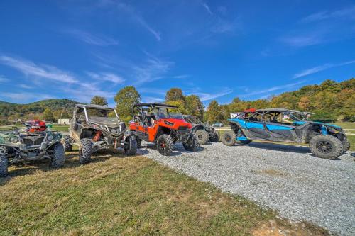 Huntsville Cabin with Fire Pit, ATV Authorized Route in Huntsville, USA