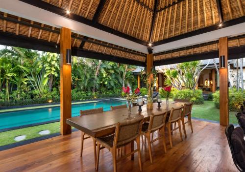 Three-Bedroom Villa image 10