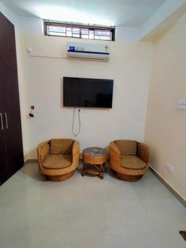 Cozy Zone 1bhk private unit with an attached terrace in Guwahati