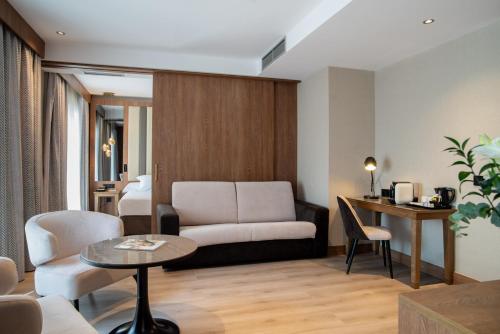 Hotel Granada Center - image 7