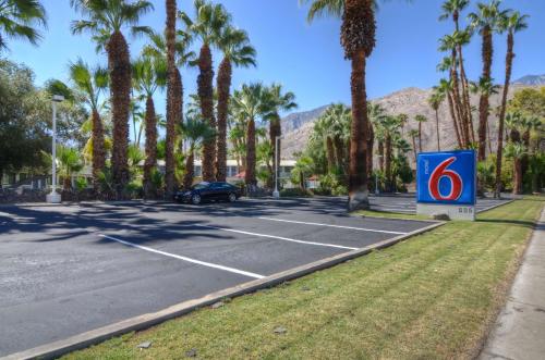 Motel 6-Palm Springs, CA - East - Palm Canyon