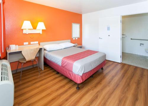 1 double bed