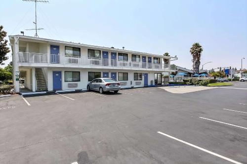 Motel 6-Sunnyvale, CA - South