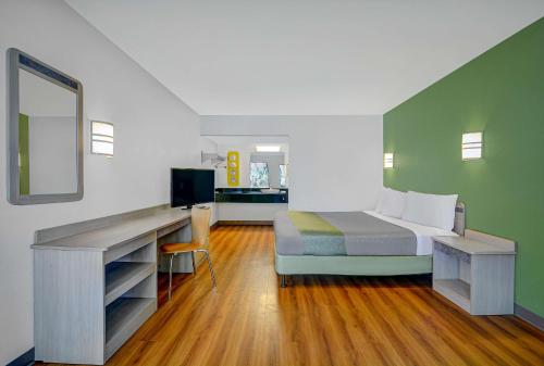 Motel 6-Tallahassee FL - Downtown - image 6