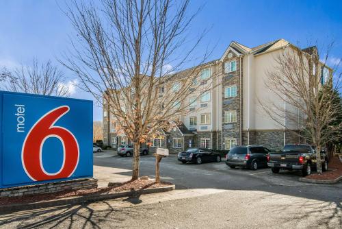 Motel 6-Canton, GA