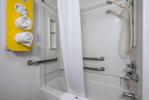 Motel 6-Bridgeview, IL image 20