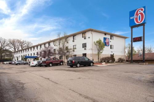 Motel 6-Saint Paul, MN - I-94