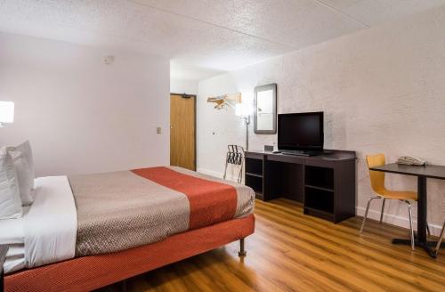 Motel 6-Prospect Heights, IL