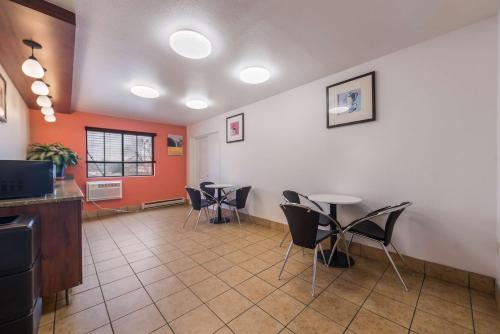 Restaurant, Motel 6 Saint Paul, MN - I-94 in Saint Paul (MN)