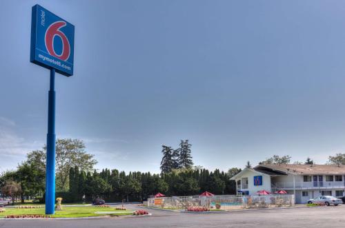 Motel 6-Tigard, OR - Portland South - Lake Oswego