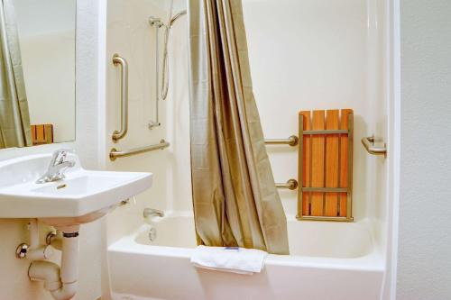 Motel 6-Eugene OR - South Springfield - image 12