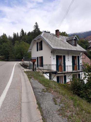 Maison du Guier 4 ou 6 personne au coeur du massif gîte à louer Saint-Pierre-de-Chartreuse