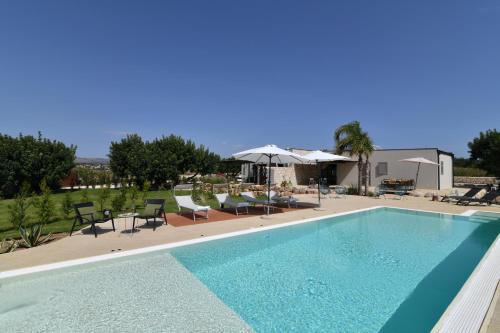 VILLA RARIKI