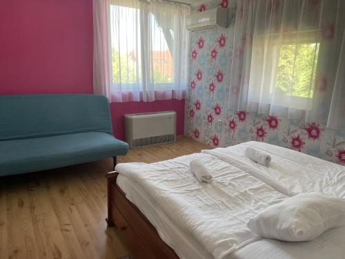 Bagolyvár Guesthouse Restaurant Wellness - main image