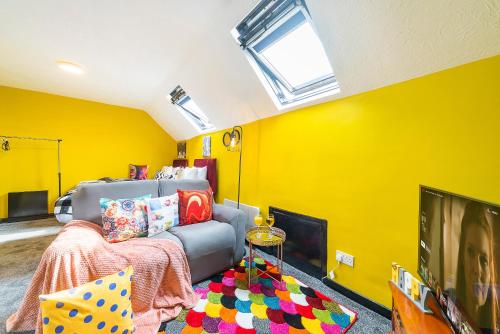 Picture of Jesouth Charming Superb Comfortable Pretty Studio Pad Wifi