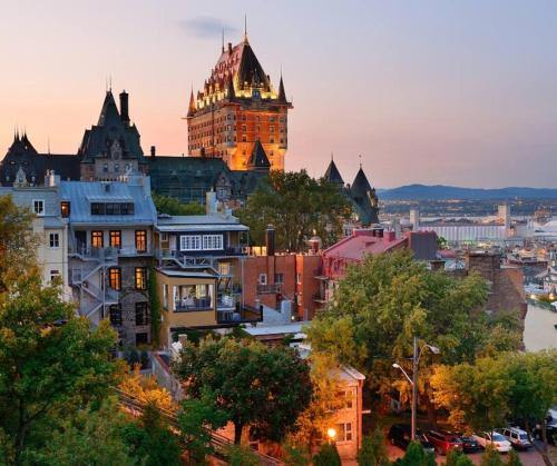 Initial / Yogi+ Parking / Centre-Ville de Québec