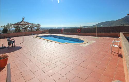  Amazing home in Castellví de la Marca with Outdoor swimming pool, WiFi and 5 Bedrooms in Lletger