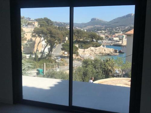 Deluxe Suite with Sea View