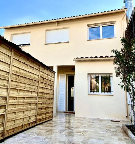 Maison de ville tout confort a Cannes et a 10 Minutes a pied de la plage