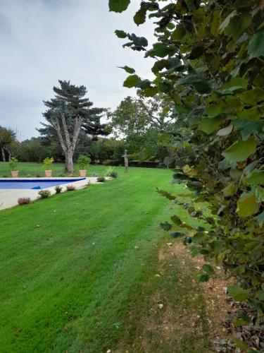 La petite maison bleue avec piscine