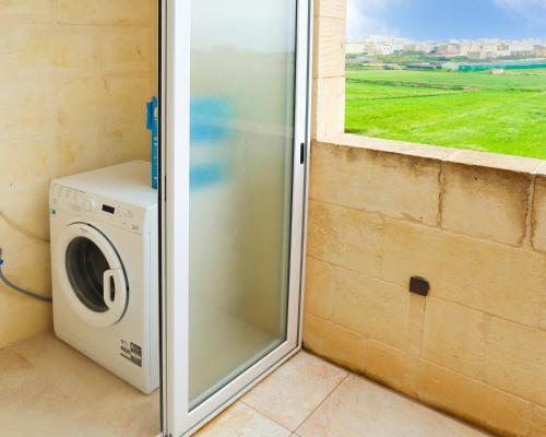 Inni Holiday Home with Infinity Pool Inni Holiday Home with Infinity Pool