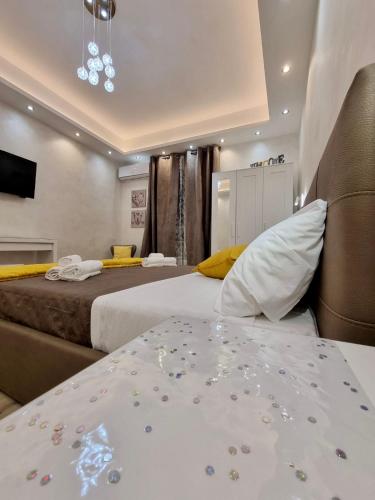 Apartment close to the Coloseum, 2 minutes walk from metro A, Rzym (zdjęcie 3)