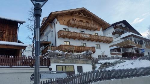 Apart Tyrol - Apartment - Serfaus