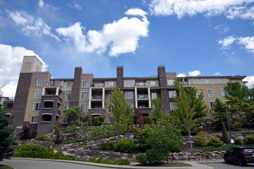 Pinnacle Pointe by Vacations Kelowna - Accommodation