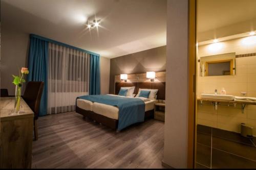 Zimmer mit 2 einzelbetten