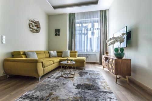 ASSEA Superior Apartment Downtown