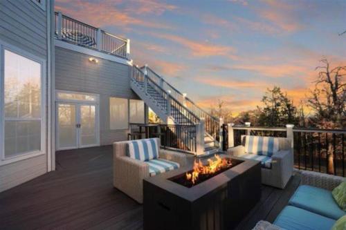 Lakepoint Resort