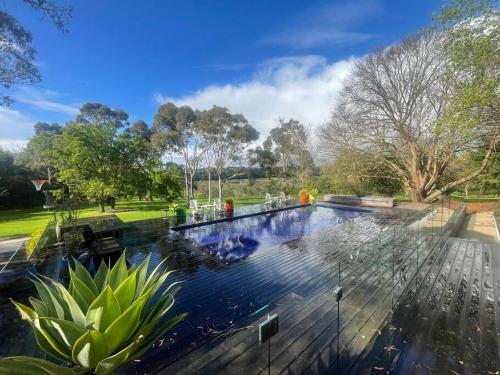 Nest on the Hill - A Luxurious Escape, Red Hill South (zdjęcie 4)