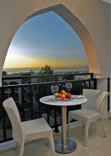 Ramada Resort by Wyndham Akbuk - All Inclusive Ramada Resort by Wyndham Akbuk - All Inclusive