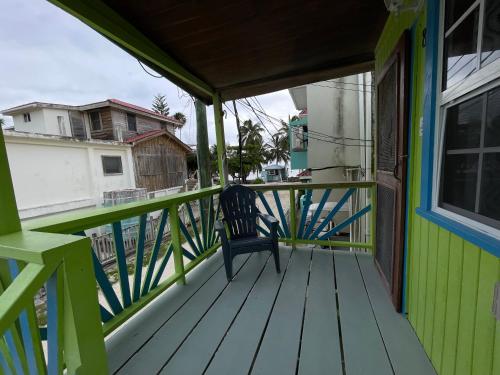 Pemandangan luar, Sea n sun Guest House in Caye Caulker