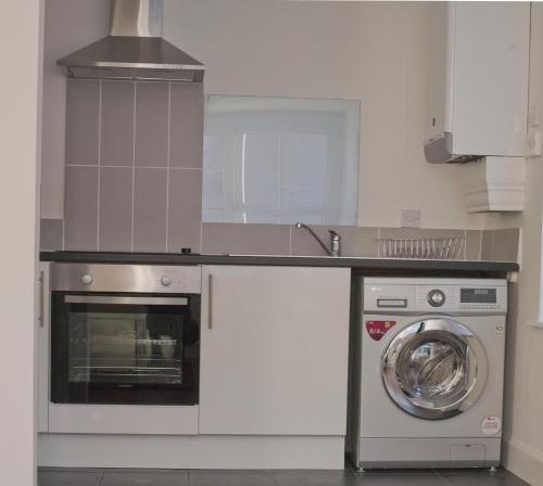 Aberdeen Serviced Apartments: Charlotte street - image 7
