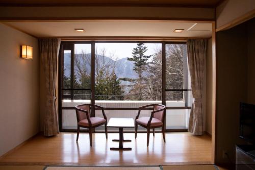 Lake Side Nikko Hotel