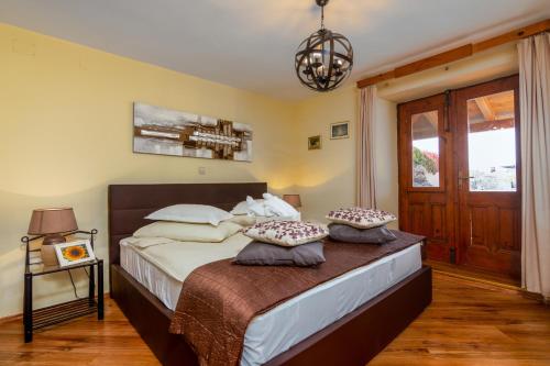 Apartments and rooms with parking space Loborika Pula - 12983 - image 8