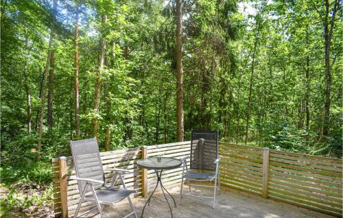 숙소 외관, 2 Bedroom Awesome Home In Svängsta (2 Bedroom Awesome Home In Svangsta) in 스뱅스타