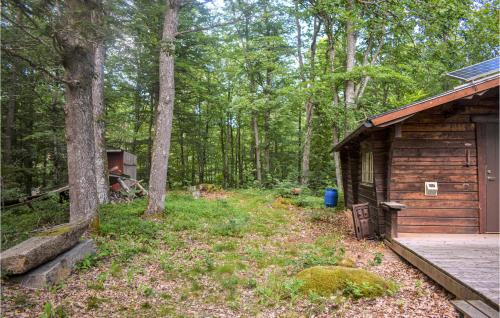 숙소 외관, 2 Bedroom Awesome Home In Svängsta (2 Bedroom Awesome Home In Svangsta) in 스뱅스타
