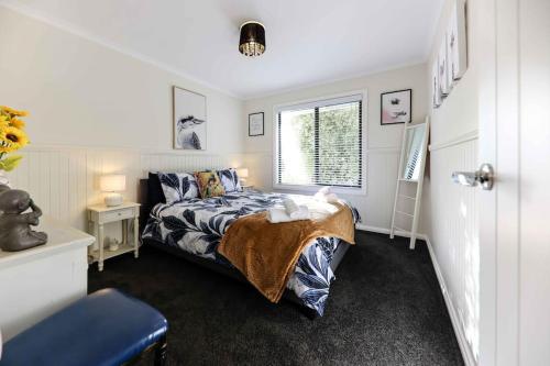 Hidden Gem ~ Luxury Cottage near Lake Daylesford