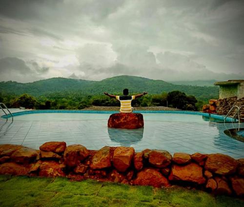 Swimming pool, RainTree EcoStay in Agani