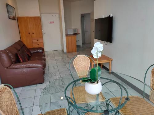 Facilities, Harringtons 102 Hotel in Hobart