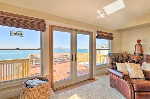 Waterfront Retreat with Deck about 7 Mi to Boston! in Winthrop, USA