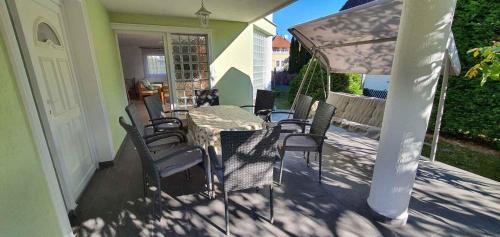 Holiday home in Balatonmariafürdo 19281 - Location saisonnière - Balatonmáriafürdő