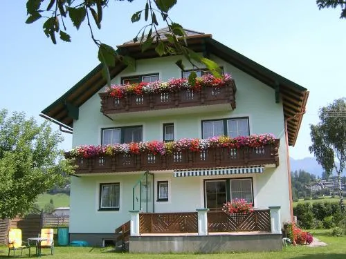 Haus Bauer Appartment I mit Balkon in Mariapfarr, Österreich