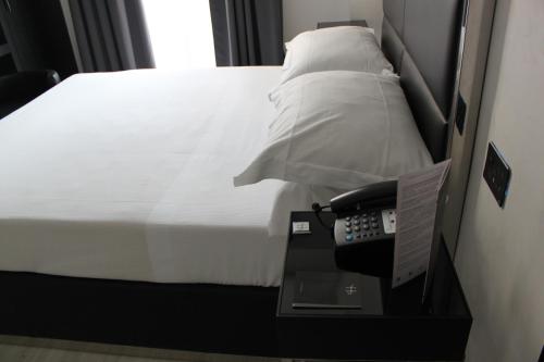 LHP Hotel Napoleon, Milan (photo 11)