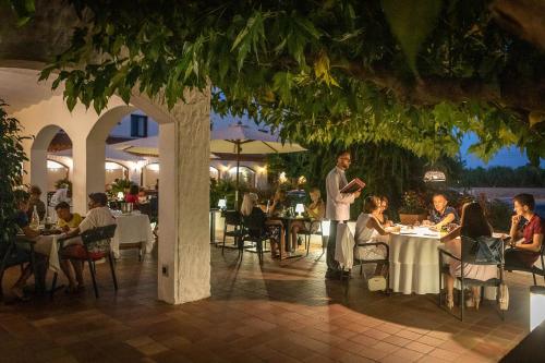 Restorāns, Hotel Restaurant Bon Retorn in Vilafant