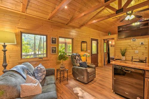 Clayton Retreat with Spacious Deck and Mtn Views! in Clayton, USA