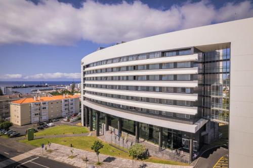 . The Lince Azores