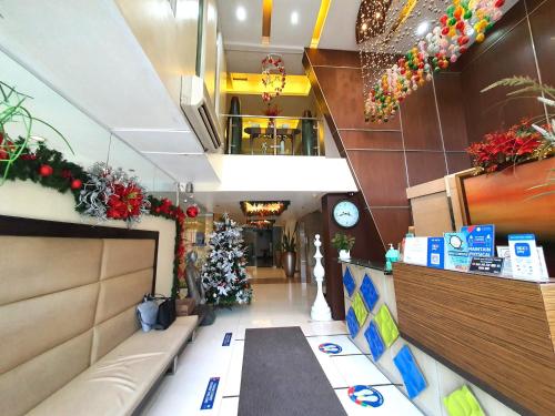 Hall, Festive Hotel Makati in Manila